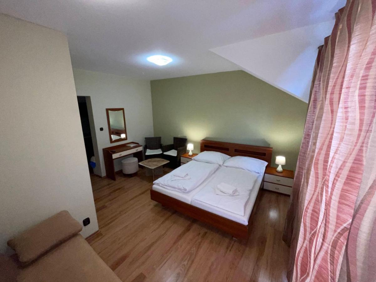 Penzion Tulip Červený Kláštor Buitenkant foto